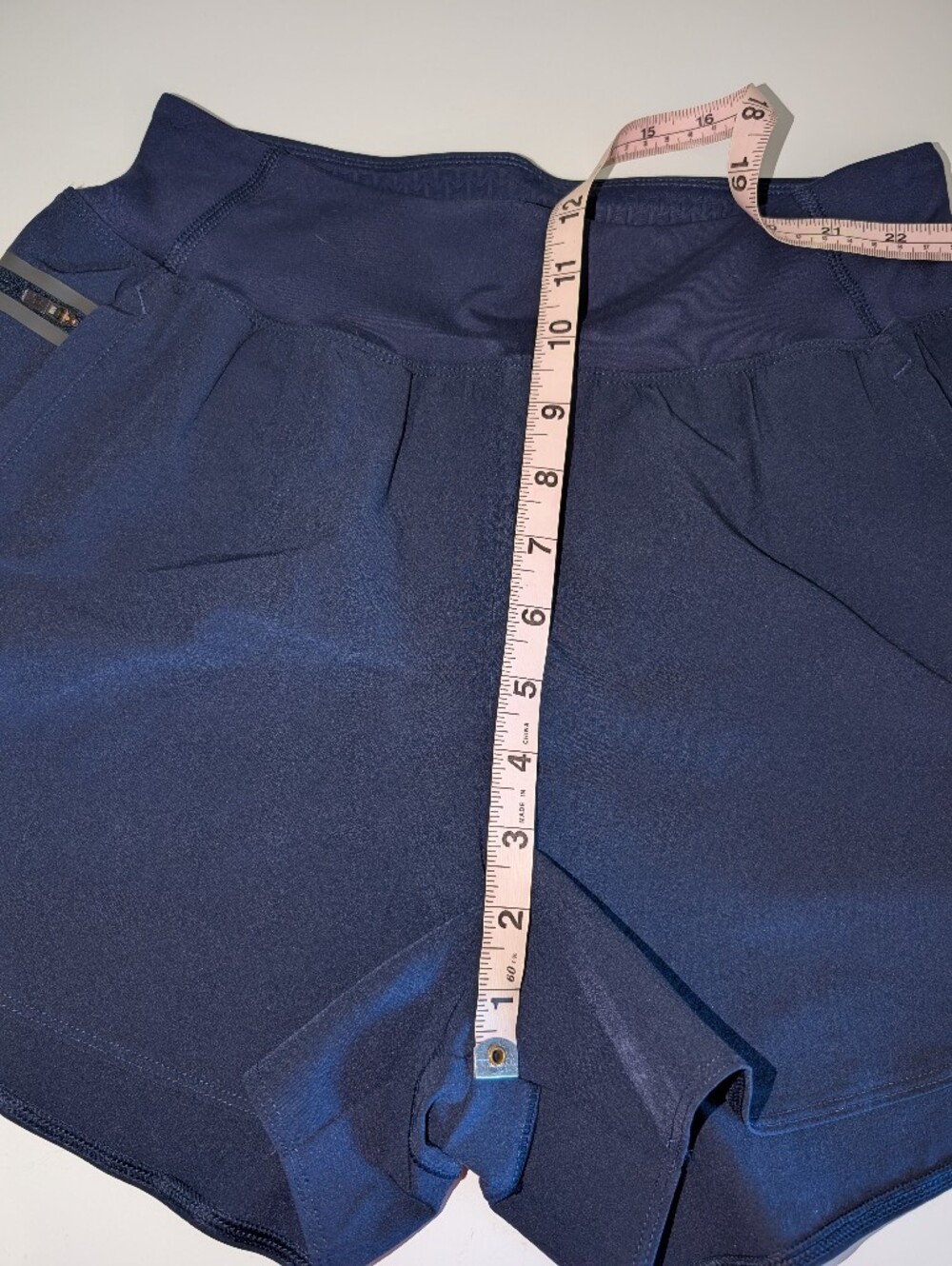 NWT Women's Under Armour Navy Athletic Shorts (Unlined) - Picture 9 of 10